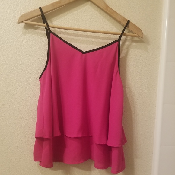 Lamour fuschia tank size M - Picture 1 of 3